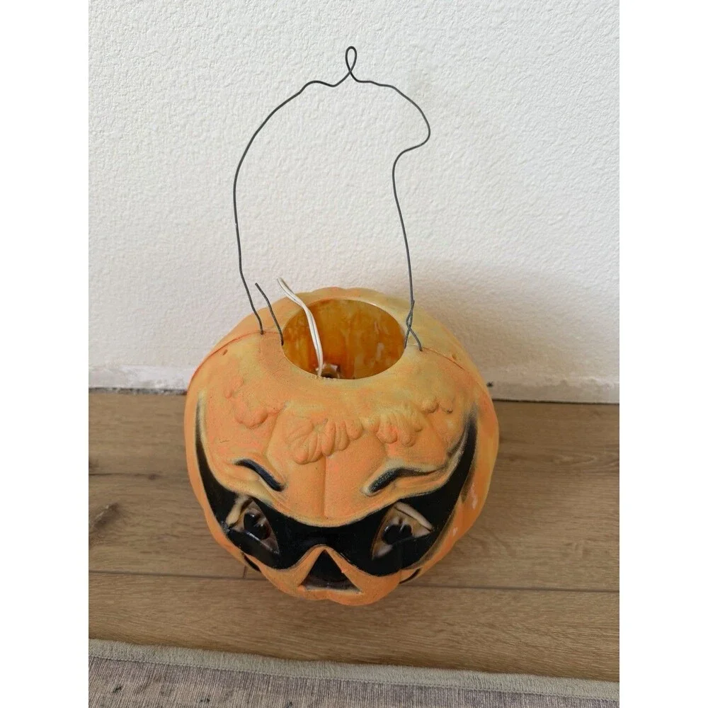 Vintage Halloween Black Masked Bandit Jack-O-Lantern 10"  Blow Mold Pumpkin - Picture 3 of 4